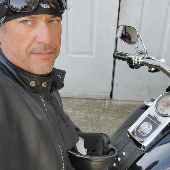 Meet your Posher, Jeremy - Picture 1 of 1